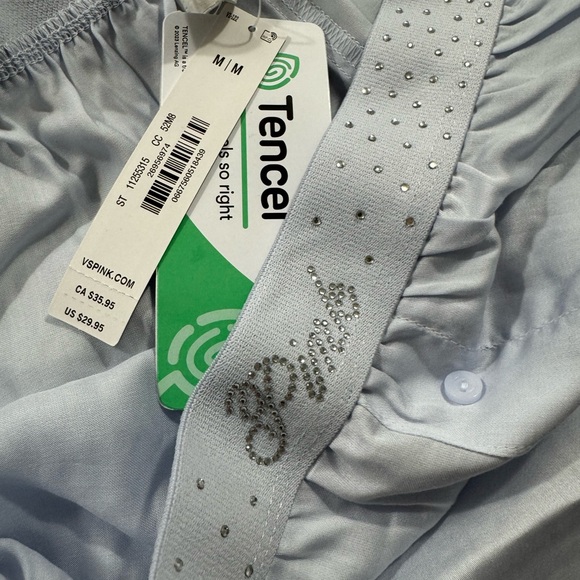 PINK
SILKY SLEEP BLING BOXY PAJAMA SHORTS - Picture 4 of 4